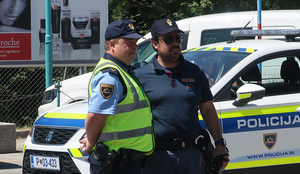 Na slovensko-italijanski meji začele delovati mešane policijske patrulje #video