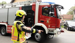 Požar v Kranju, tri ljudi odpeljali v bolnišnico