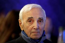 Umrl je sloviti francoski šansonjer Charles Aznavour