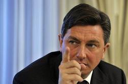 Pahor o bulmastifih: Vlada bo dala vse informacije
