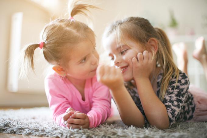 otroci, družina, igra | Foto: Shutterstock