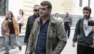 Grški novinar, ki je objavil sporni seznam, oproščen