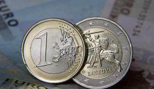 Litva osem let po Sloveniji prevzela evro