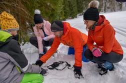 Akcija Očistimo naše gore v 14. sezono vstopa s tečajem zimske hoje v gore za družine
