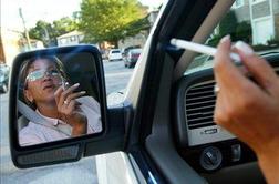 Kajenje v avtu še posebej nevarno