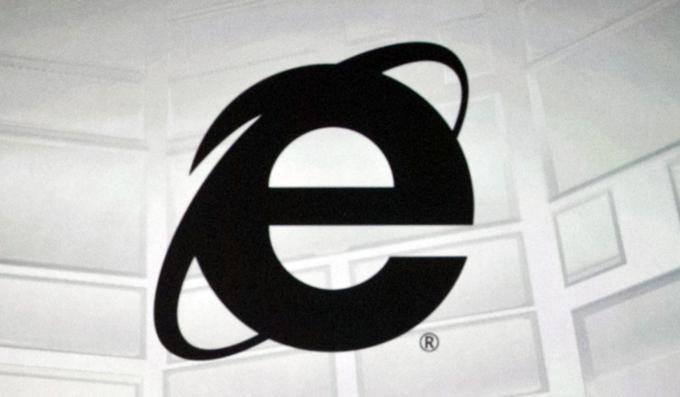 Internet Explorer je bil za marsikaterega uporabnika, ki se je z internetom prvič srečal v drugi polovici 90. let prejšnjega tisočletja ali v prvem desetletju novega tisočletja, prvo okno v svetovni splet.  | Foto: AP / Guliverimage