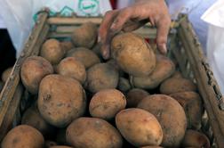 Na Hrvaškem primanjkuje krompirja, police v trgovinah prazne