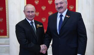 Rusija ima v Belorusiji več deset kosov jedrskega orožja, trdi Lukašenko