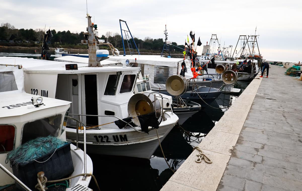 Ribiči | Številne hrvaške kazni, ki so jih prejeli slovenski ribiči, so že postale pravnomočne in izvršljive. | Foto STA
