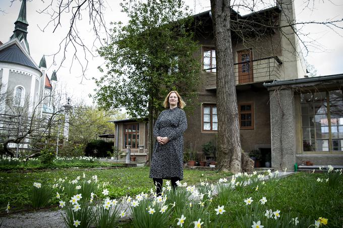 Ana Porok o Plečniku: "Bil je navdušen pešec. V hiši imamo ohranjenih veliko njegovih gležnjarjev, čevljev z vezalkami namreč ni maral." | Foto: Ana Kovač