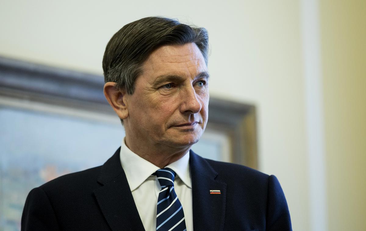 Predsednik republike Borut Pahor je sprejel kolednike Misijonskega središča Slovenije. | "Današnja odločitev Evropskega sodišča nič ne spreminja. Še več, sodišče obe državi poziva, da implementirata razsodbo," pravi Borut Pahor. | Foto Ana Kovač
