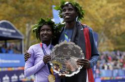 Kenijca Biwott in Keitanyjeva zmagovalca največjega maratona na svetu