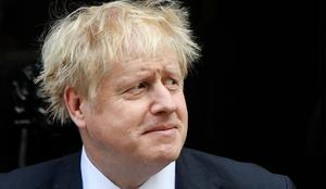Johnson poziva Britance, naj delitve pustijo ob strani