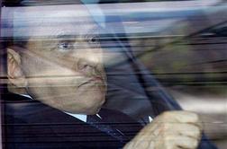Berlusconijevi varčevalni ukrepi naleteli na kritike