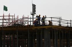 Organizatorji SP 2022 v Katarju bodo delavcem plačali odškodnine