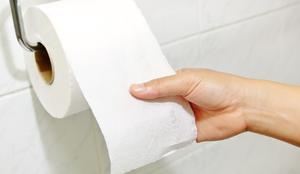 Odgovor na večno vprašanje: kakšen je pravilni način postavitve toaletnega papirja