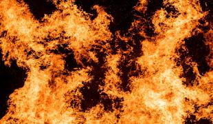 Požar v Kranju, evakuirali so devet oseb