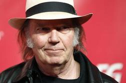 Neil Young končno z novim formatom glasbe?