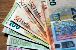 49-letnik banko ogoljufal za okoli 400 tisoč evrov