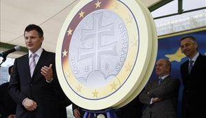 Na Slovaškem na voljo prvi paketi evrskih kovancev