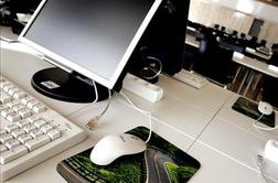 Milijon Slovencev ima širokopasovni dostop do interneta