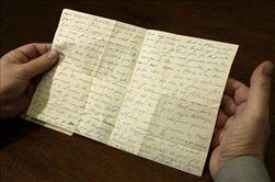 Ljubezenska pisma Edith Piaf na dražbi v Parizu