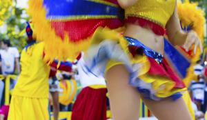 Vroče plesalke in najspretnejši nogometaši: pridite v Rio!