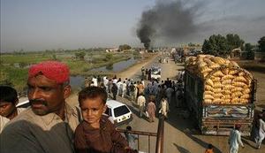 V Pakistanu napadli cisterne zveze Nato za Afganistan