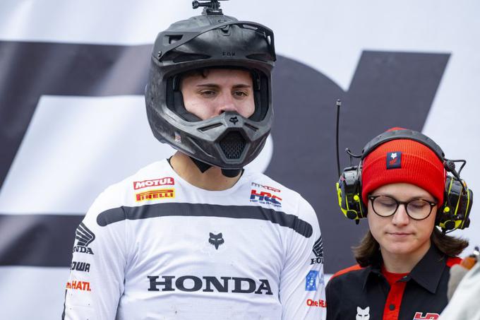 Ruben Fernandez se še lep čas ne bo vrnil na motor. Čaka ga operacija poškodovanega kolena. | Foto: Honda Racing/ShotbyBavo