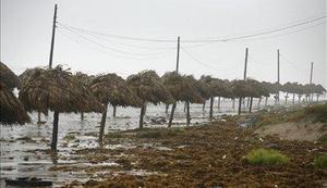 Orkan Alex v Mehiškem zalivu spet tropska nevihta