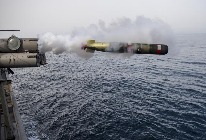 Izstrelitev torpeda z rušilca ameriške mornarice | Foto: 