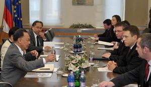 Slovenija in Tajska za krepitev gospodarskega sodelovanja