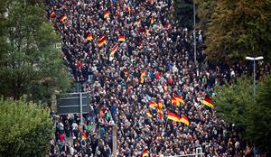 Na novih protestih v nemškem Chemnitzu več tisoč ljudi