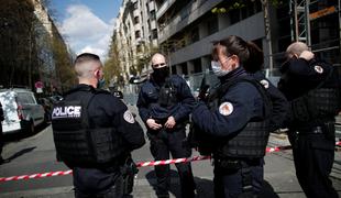 V Franciji z nožem napadel osnovnošolki