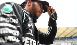 FIA: Hamiltona po pozitivnem testu ne bo na drugi dirki za VN Bahrajna