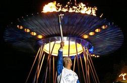 Berlinsko olimpijsko plamenico prodali na dražbi