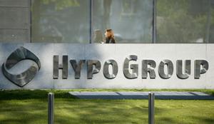 Nemci preprečili prodajo Hypo banke Američanom