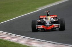 Hamilton prvi, Ferrarija na robu šesterice