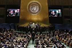 Tretjina službujočih v Združenih narodih toži, da so jih v službi spolno nadlegovali