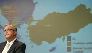 Barroso o Hrvaški: Iščemo nove poti za rešitev