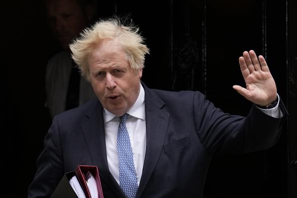 Nenavadna prigoda Borisa Johnsona na volišču