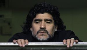 Šokantni izsledki poročila: Maradona je bil pred smrtjo "prepuščen svoji usodi"