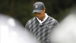 Tiger Woods tudi uradno nekdanji vodilni