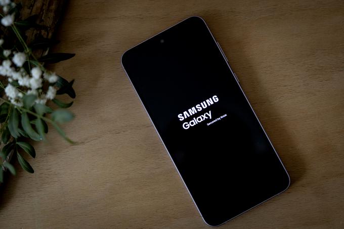 Redna prodaja pametnega telefona Samsung Galaxy A55 se začne 29. marca. | Foto: Ana Kovač