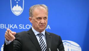 Simič odstopil s položaja generalnega direktorja Fursa