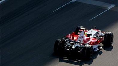 Mlajši Schumacher v letu 2008 ne bo dirkal