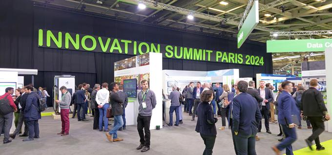 Na dogodku Innovation Forum Paris 2024, ki ga je organizirala družba Schneider Electric, se je zbralo okrog dva tisoč udeležencev. | Foto: Srdjan Cvjetović