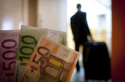 Pet posojil nista plačala in oškodovala banko za 1,5 milijona evrov