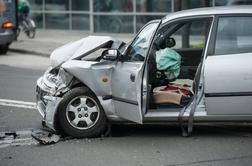 Sistem eCall v Sloveniji že deluje, na prometne nesreče se reševalci odzovejo samodejno