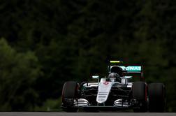 Rosberg najhitrejši na prvem treningu v Avstriji